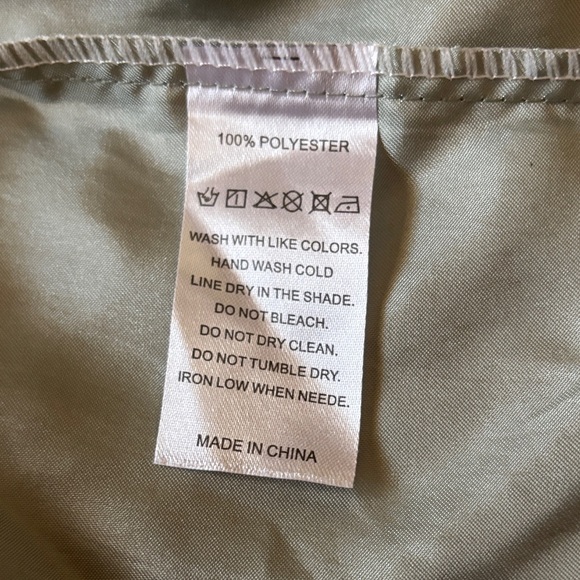 Satin Bridesmaid Robe - Picture 4 of 4